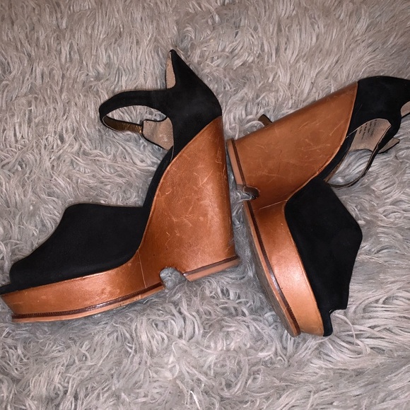 Sam Edelman Shoes - Size 6.5 Black Suede wedges! Sam Edelman
